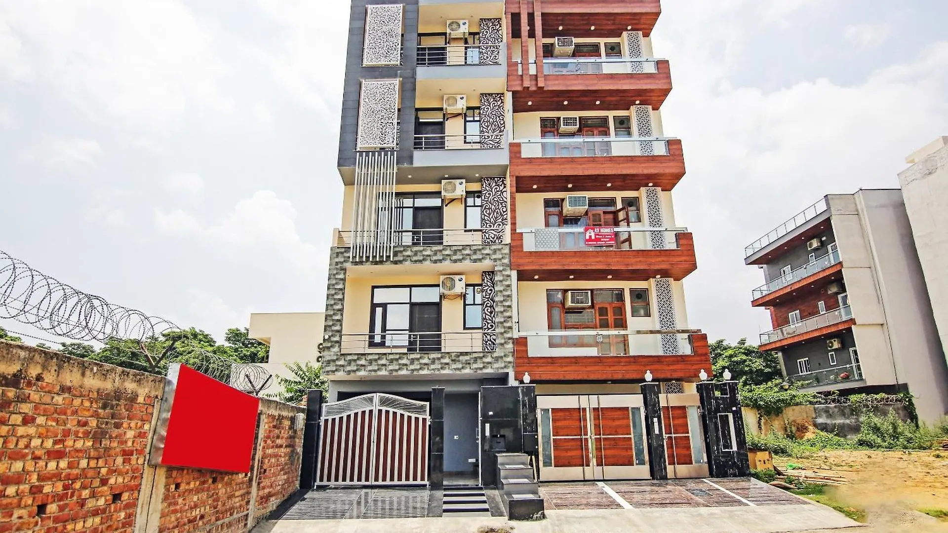 Hotel O Rising Stay Hotel Gurgaon 3*,