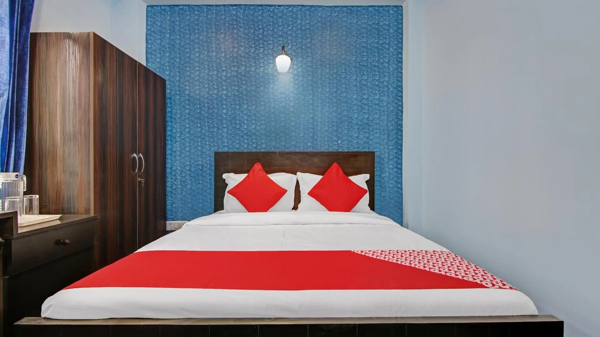 Hotel O Rising Stay Hotel Gurgaon 3*,