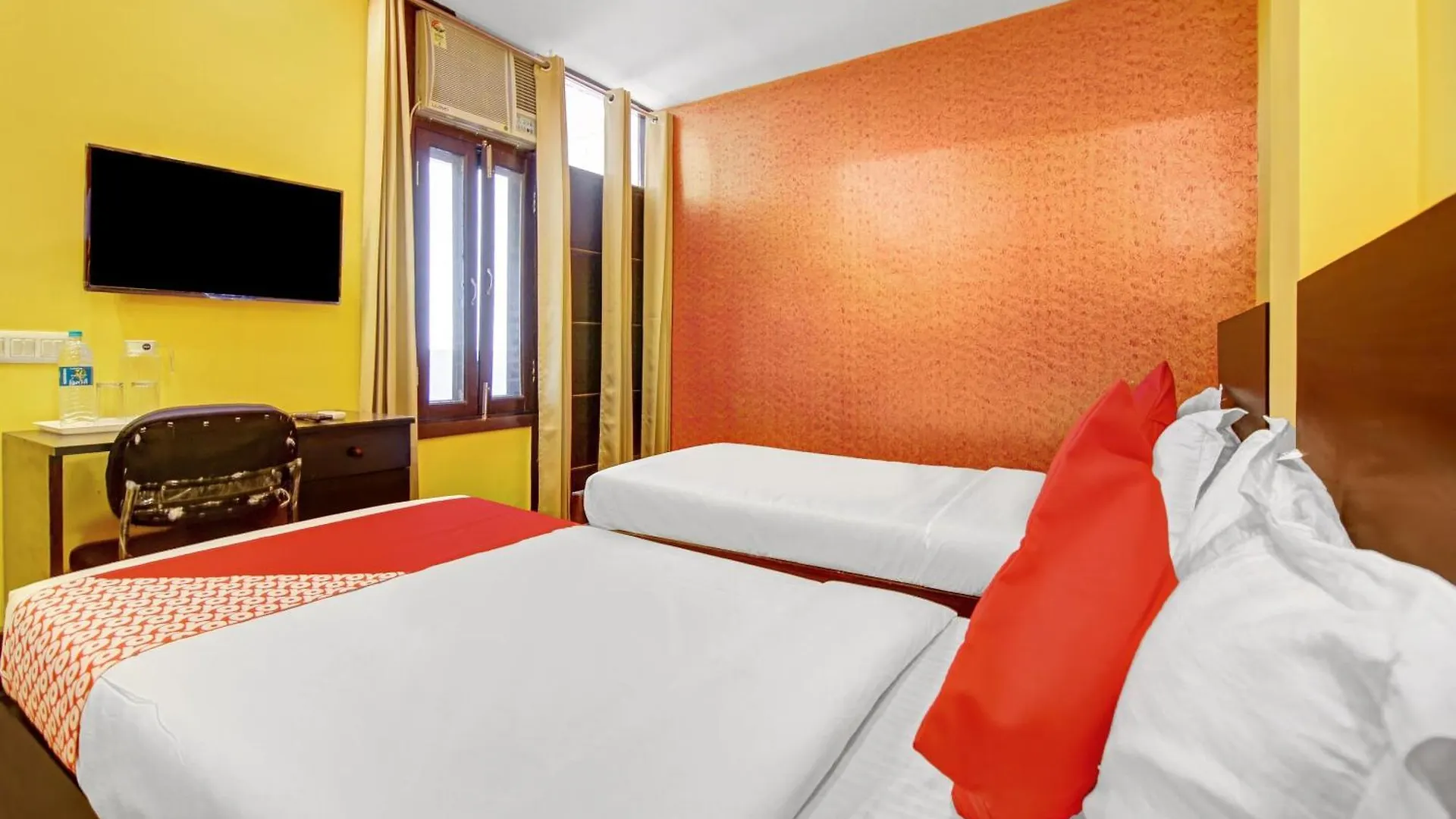 Hotel O Rising Stay Hotel Gurgaon